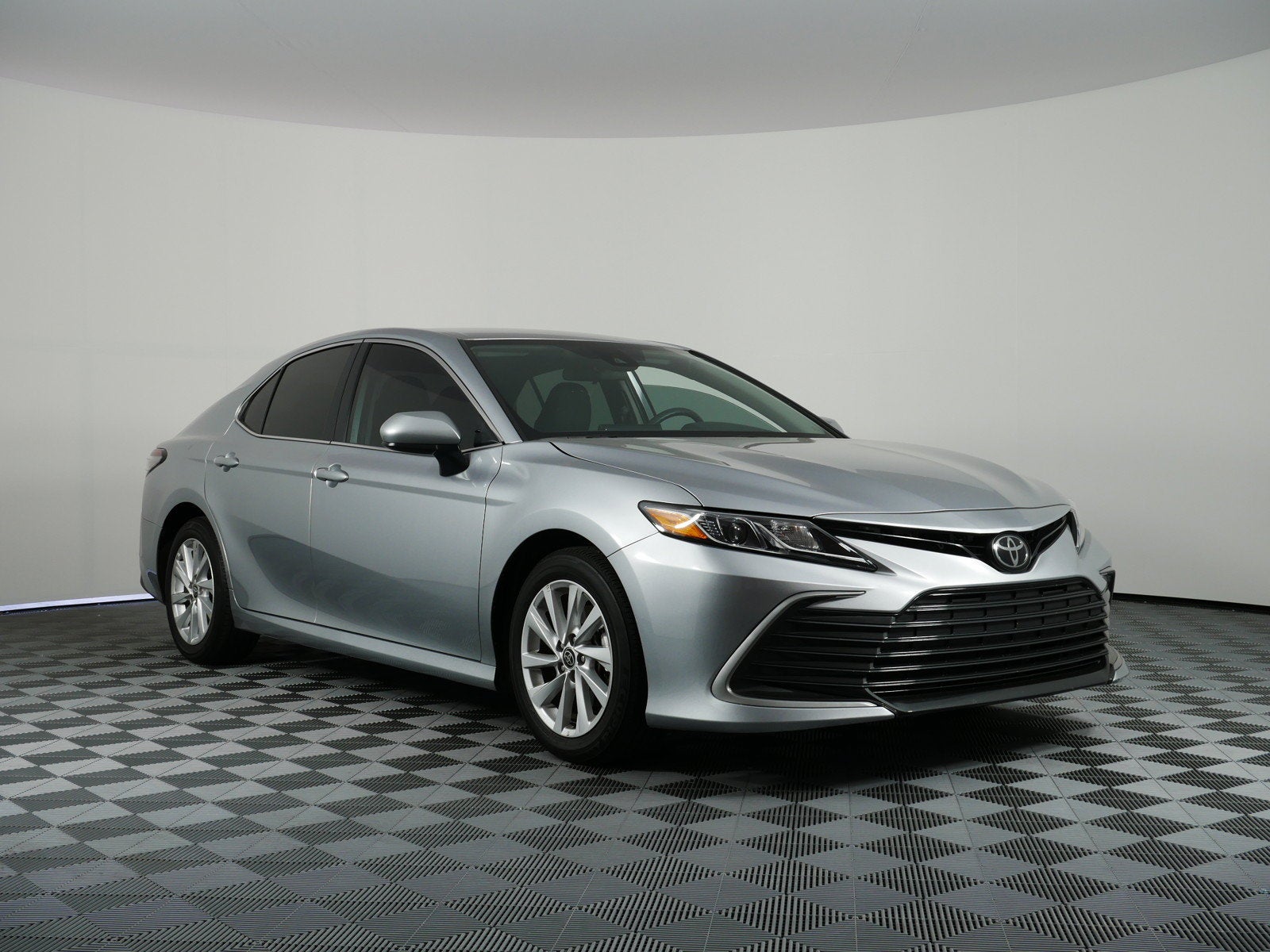 2024 Toyota Camry LE *1-OWNER*