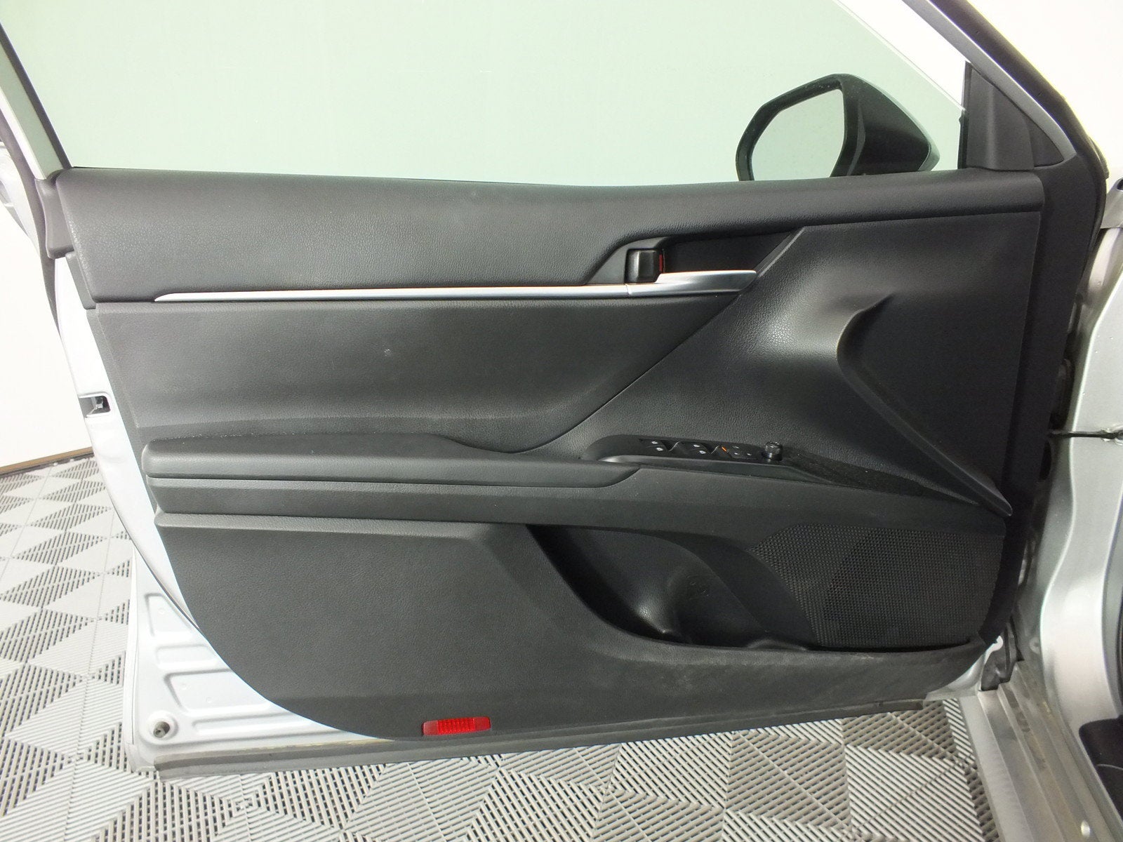2020 Toyota Camry LE *CLEAN CARFAX*