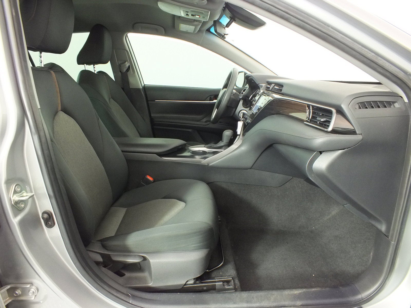 2020 Toyota Camry LE *CLEAN CARFAX*