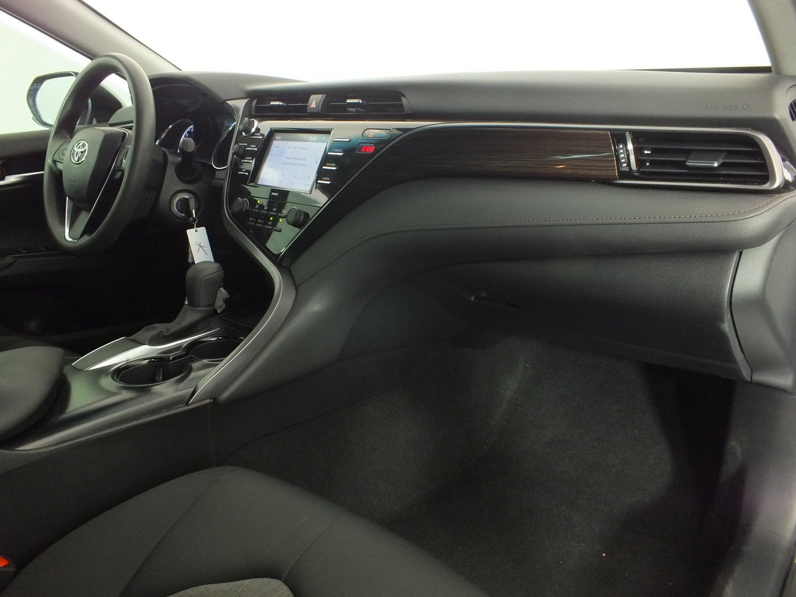 2020 Toyota Camry LE *CLEAN CARFAX*
