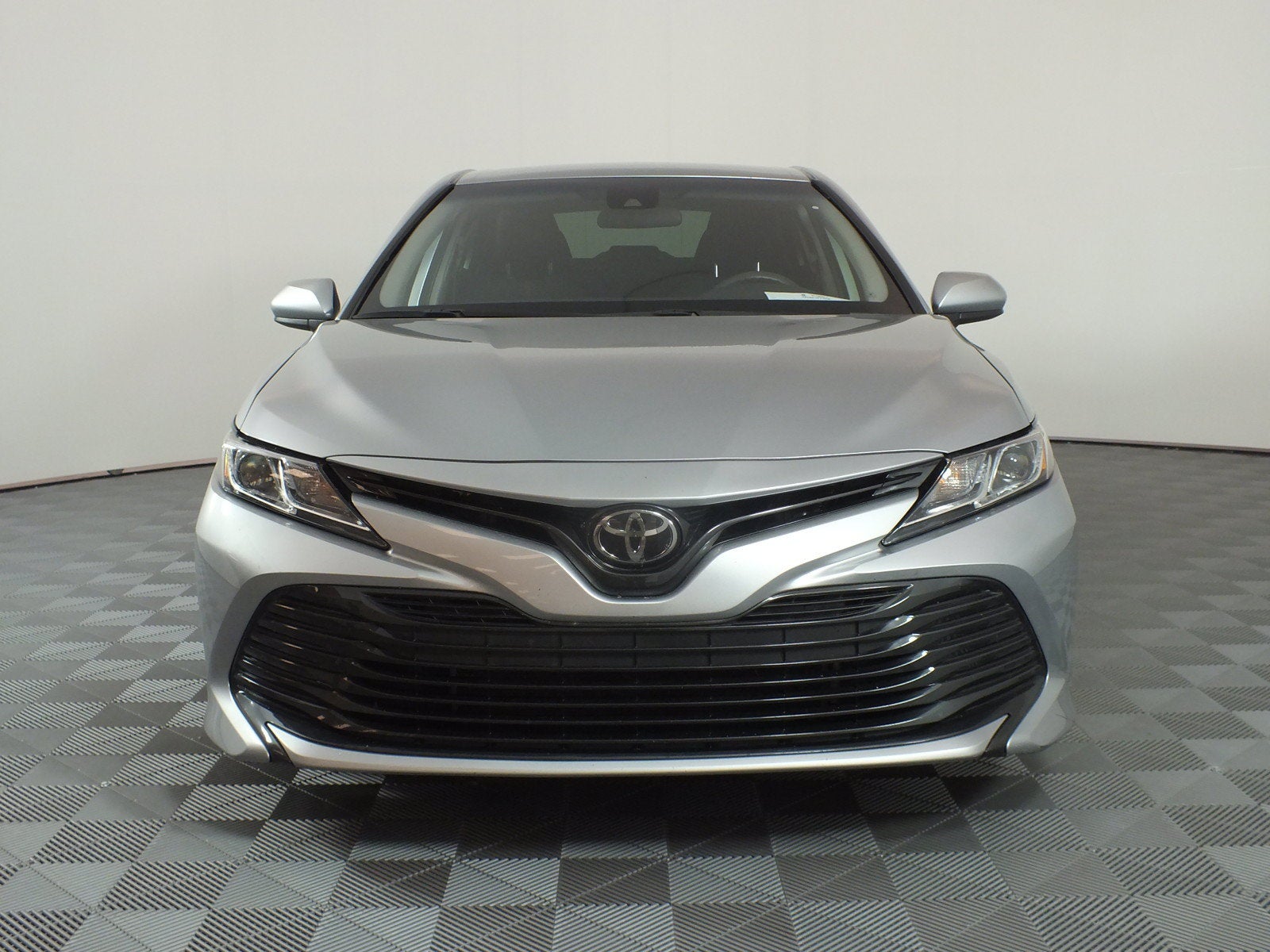 2020 Toyota Camry LE *CLEAN CARFAX*