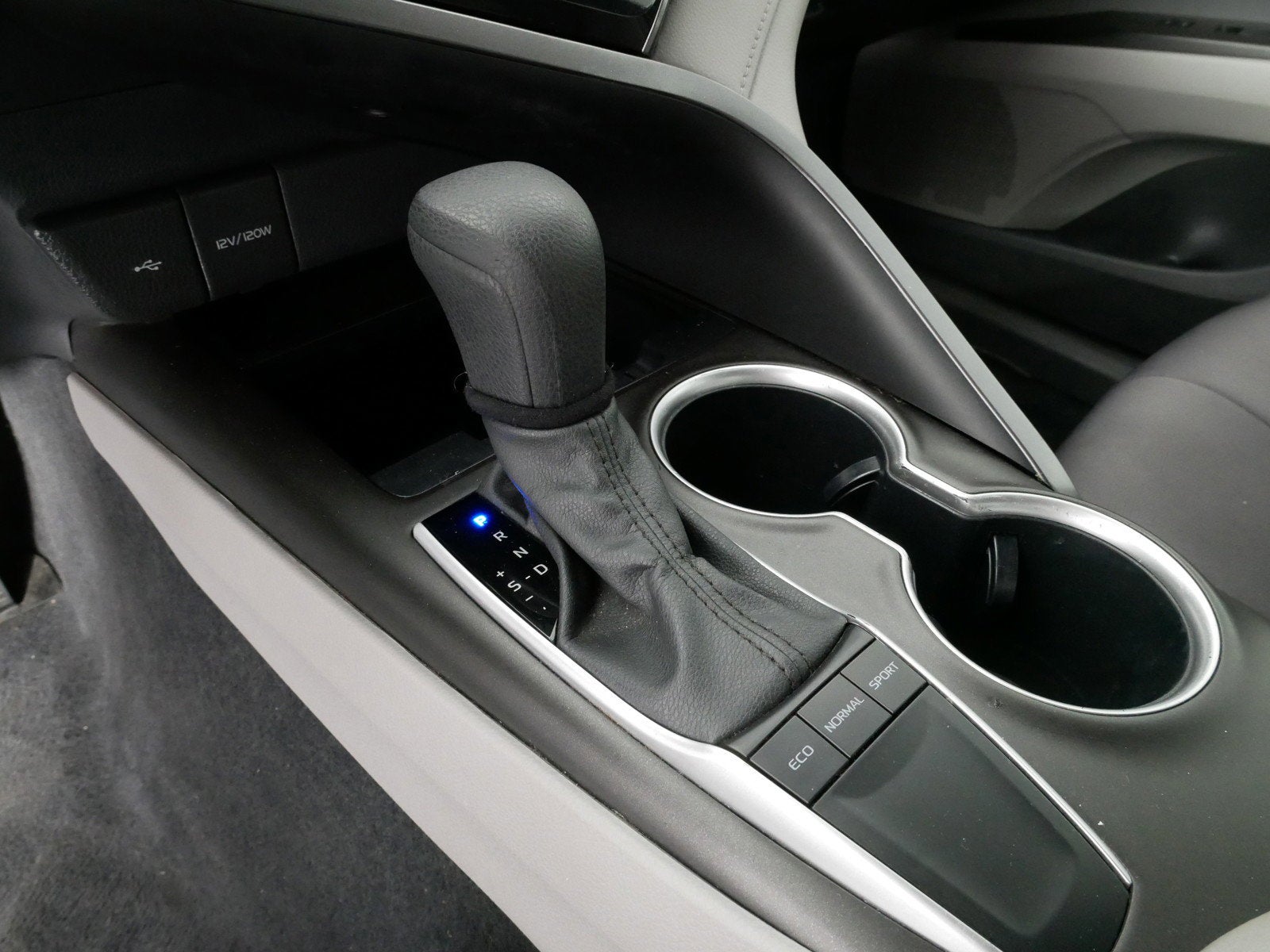 2024 Toyota Camry LE FWD *1-OWNER*