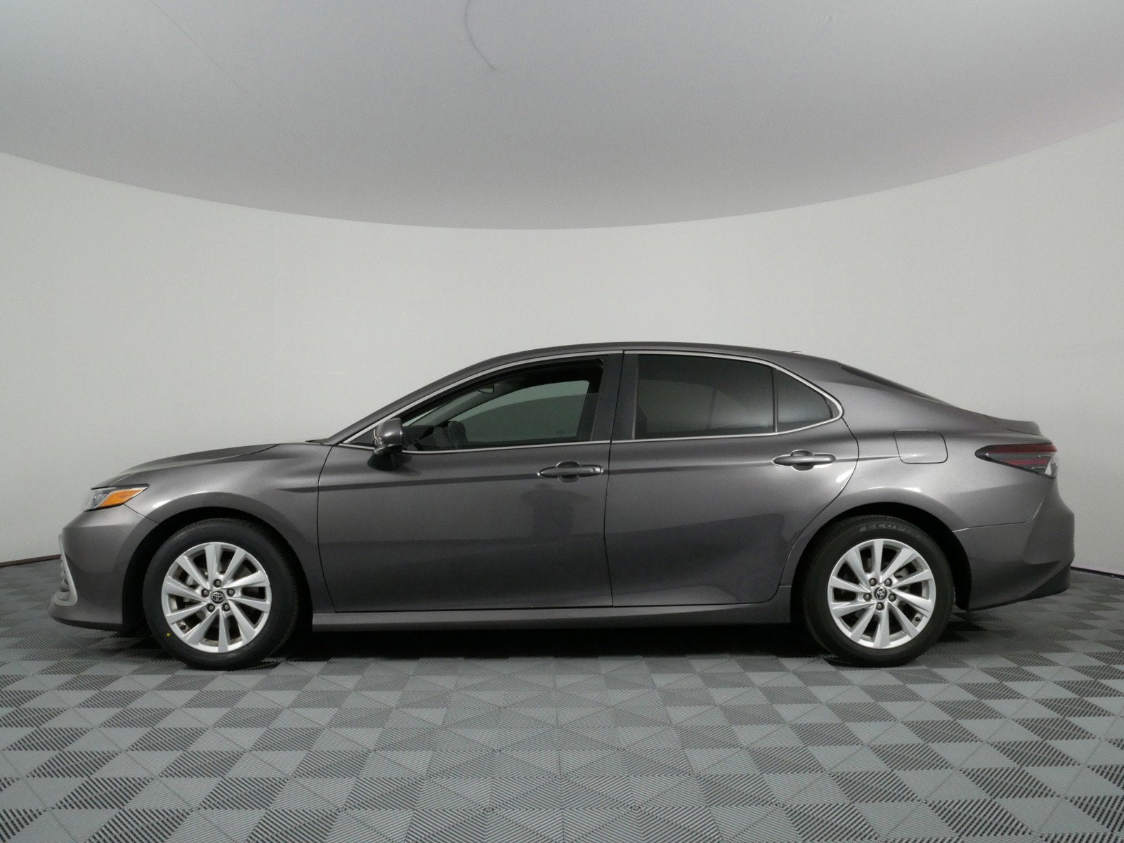 2024 Toyota Camry LE FWD *1-OWNER*