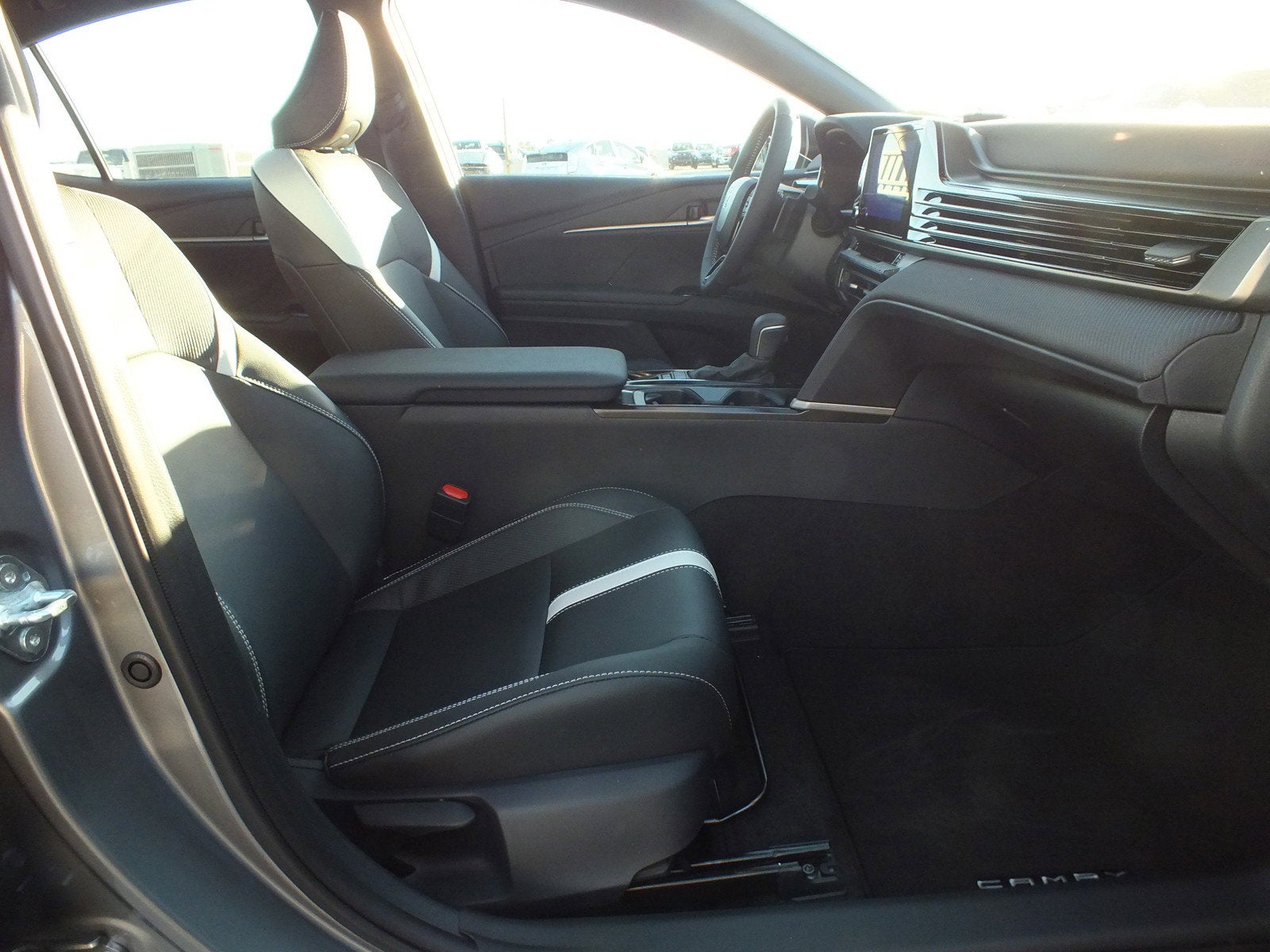 2026 Toyota Camry SE *SUPER LOW MILES! LIKE NEW!*