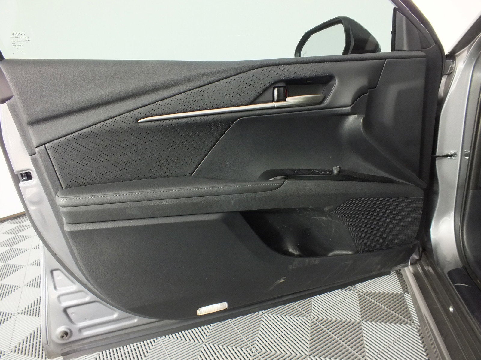 2025 Toyota Camry XSE Hybrid *1-OWNER*