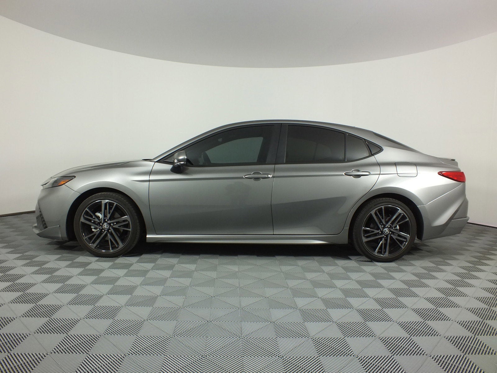 2025 Toyota Camry XSE Hybrid *1-OWNER*