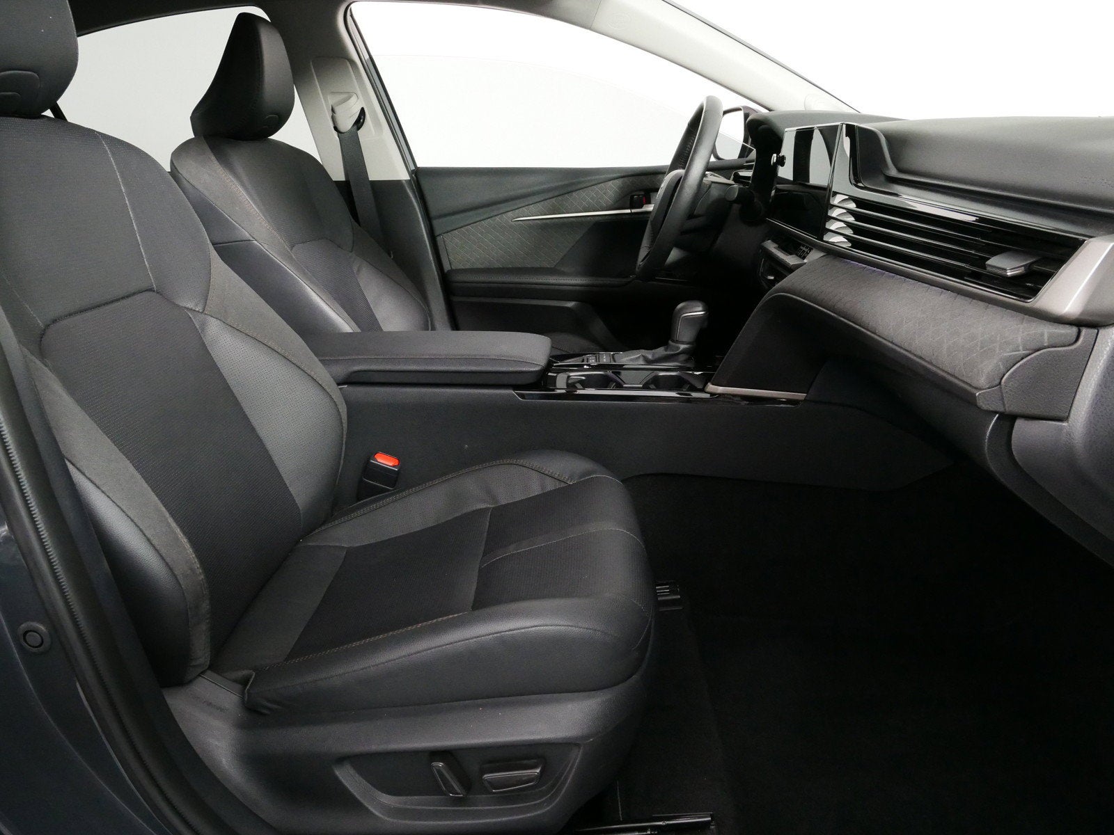2026 Toyota Camry XLE Hybrid *1-OWNER*