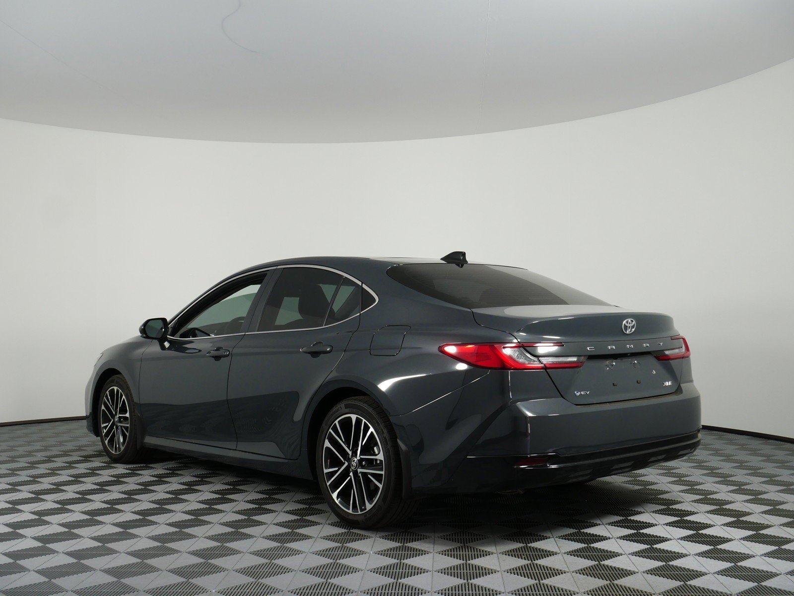 2026 Toyota Camry XLE Hybrid *1-OWNER*