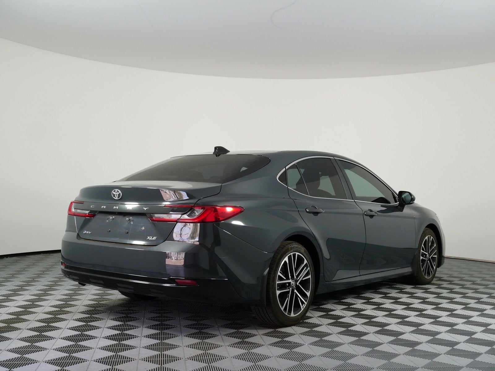 2026 Toyota Camry XLE Hybrid *1-OWNER*