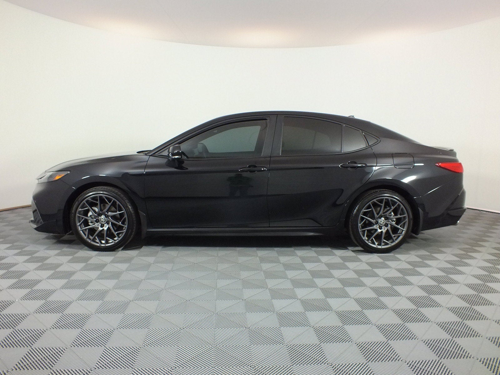 2025 Toyota Camry XSE *1-OWNER*