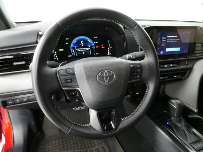 2025 Toyota Camry SE Hybrid *1-OWNER*
