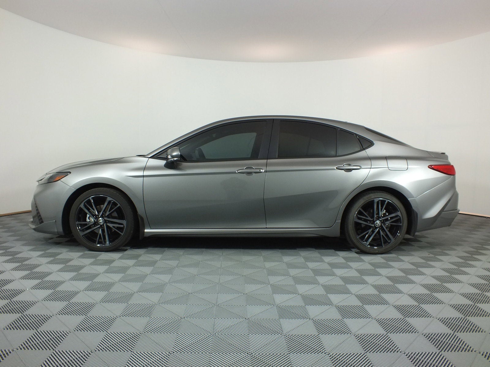 2025 Toyota Camry XSE Hybrid *1-OWNER*