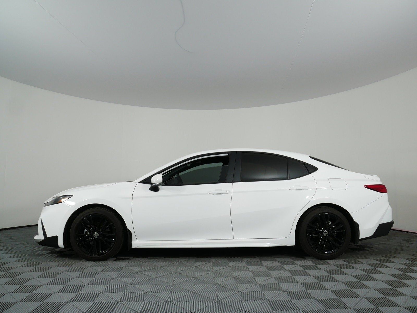 2025 Toyota Camry SE Hybrid *1-OWNER*