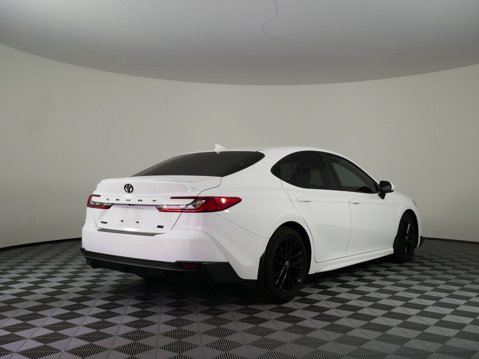 2025 Toyota Camry SE Hybrid *1-OWNER*