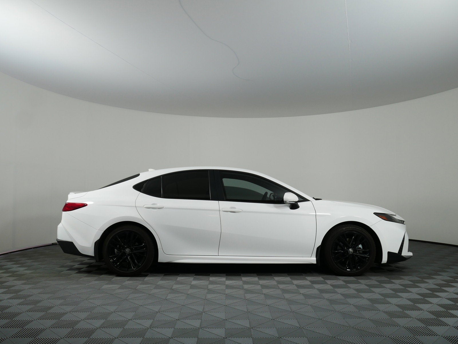 2025 Toyota Camry SE Hybrid *1-OWNER*