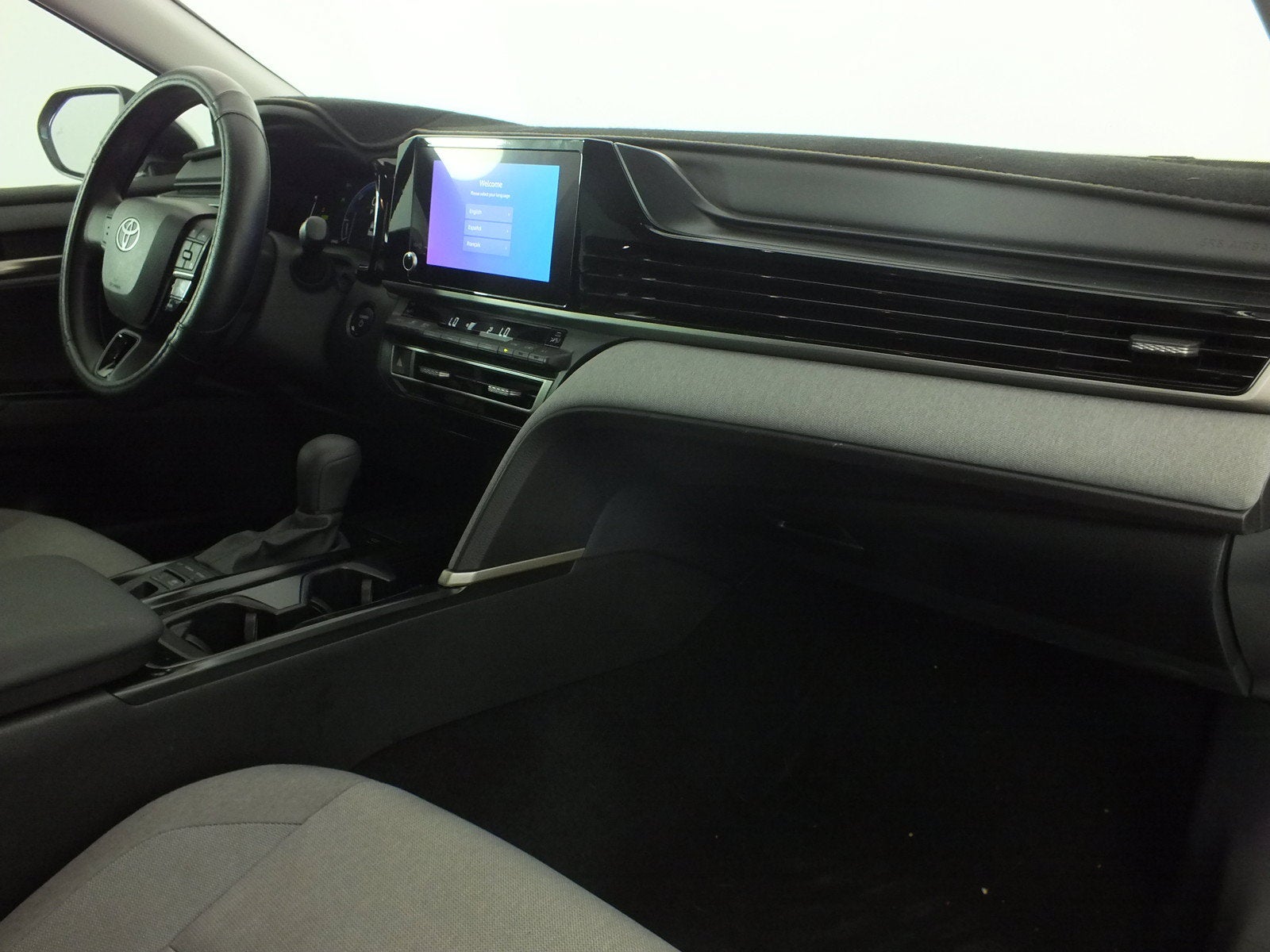2025 Toyota Camry LE Hybrid *1-OWNER*