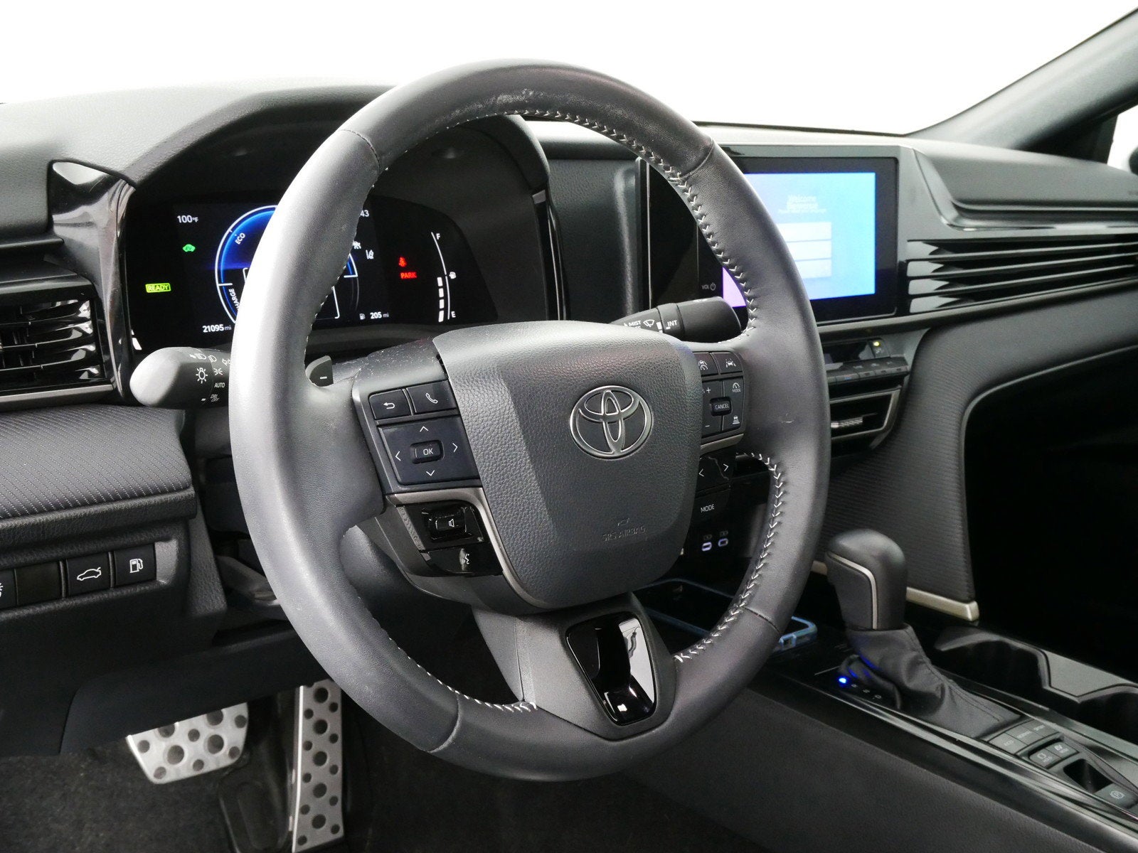 2025 Toyota Camry SE Hybrid *1-OWNER*