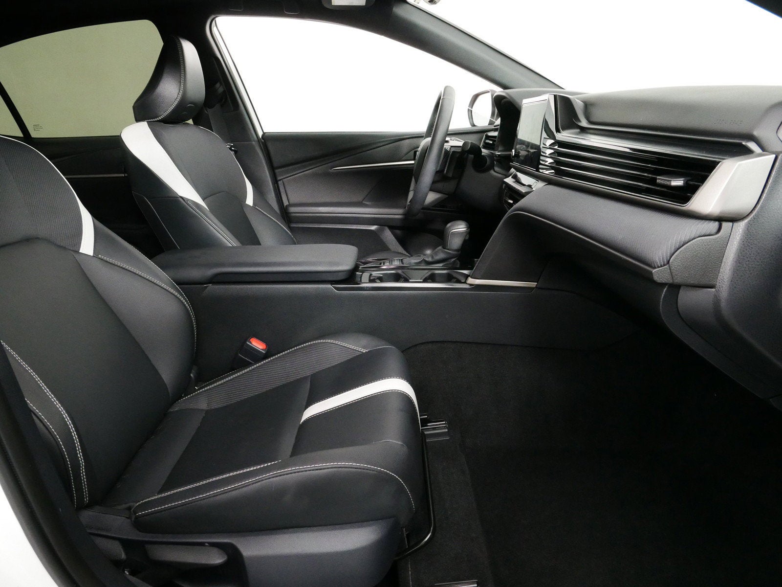 2025 Toyota Camry SE Hybrid *1-OWNER*