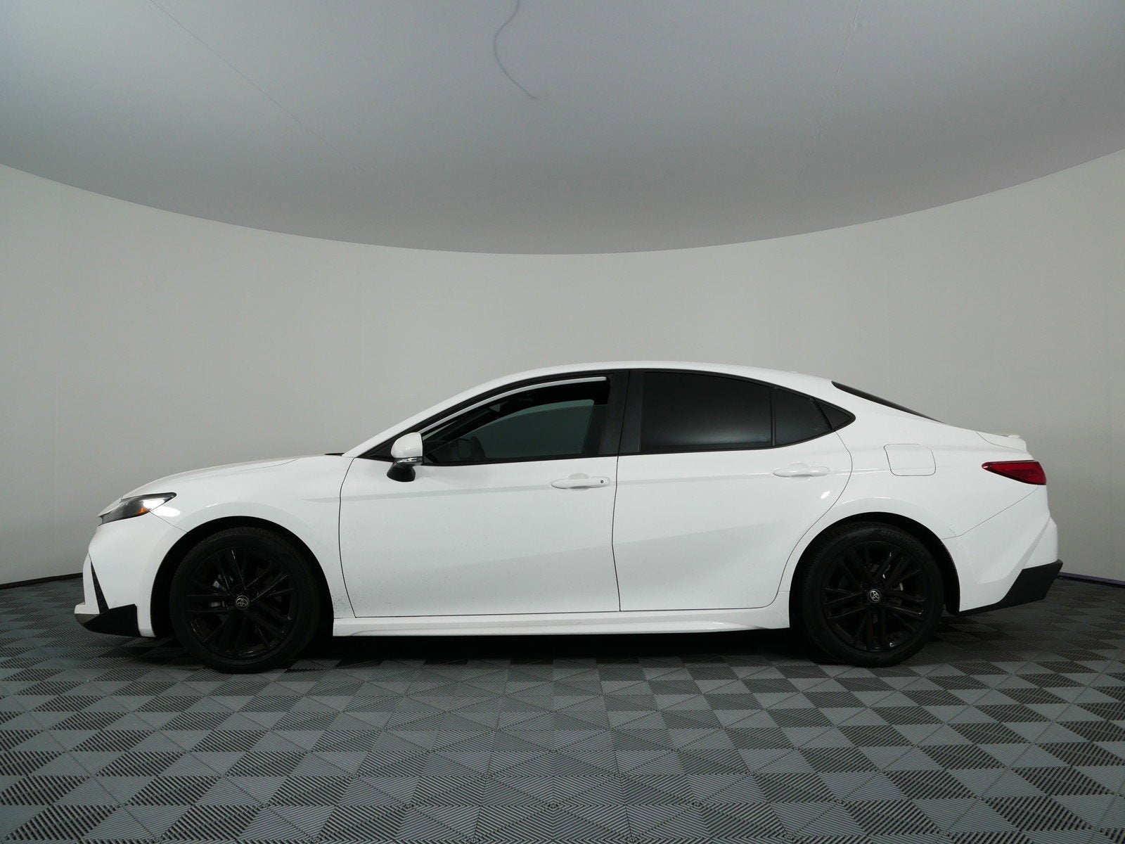 2025 Toyota Camry SE Hybrid *1-OWNER*