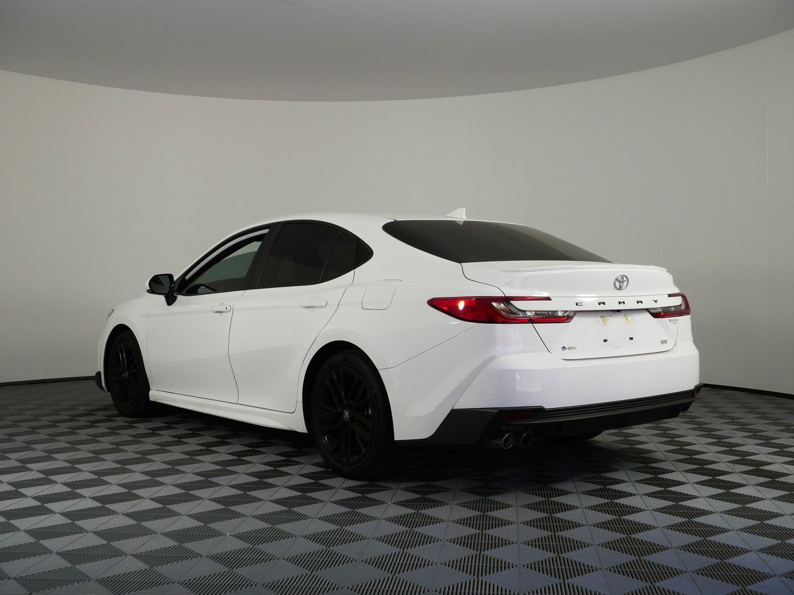 2025 Toyota Camry SE Hybrid *1-OWNER*