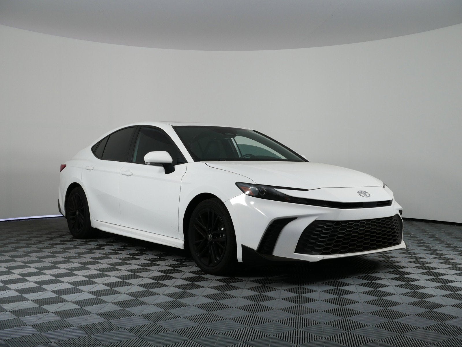 2025 Toyota Camry SE Hybrid *1-OWNER*