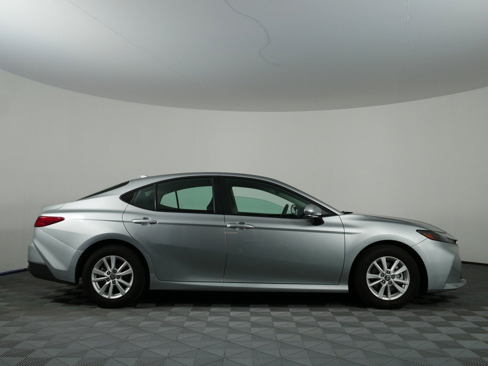 2026 Toyota Camry LE Hybrid *1-OWNER*