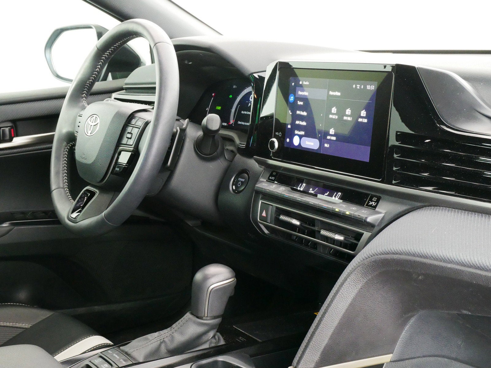 2025 Toyota Camry SE Hybrid *1-OWNER*