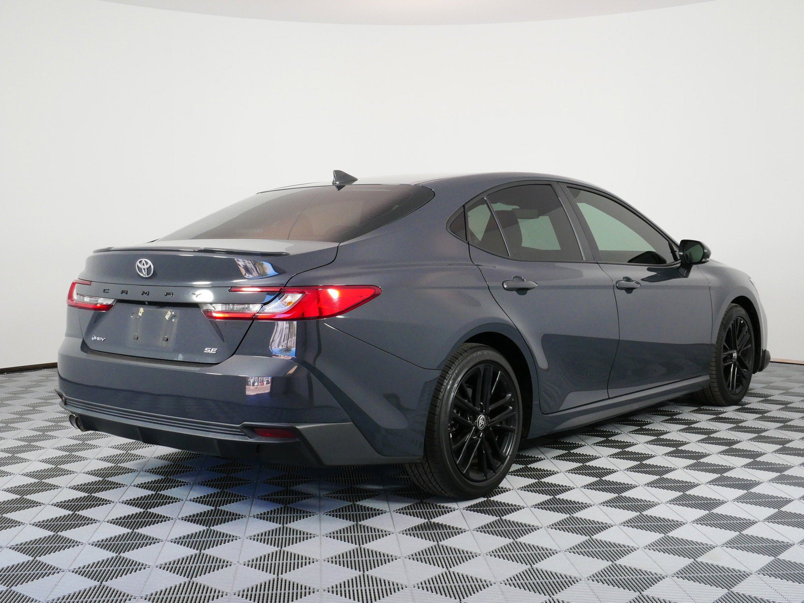 2025 Toyota Camry SE Hybrid *1-OWNER*