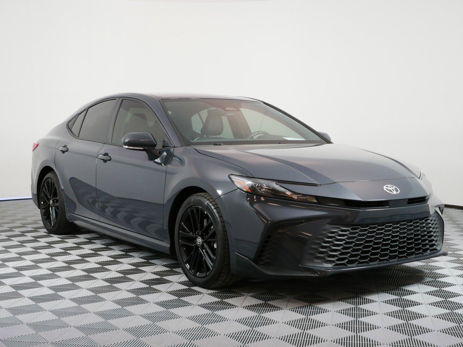 2025 Toyota Camry SE Hybrid *1-OWNER*