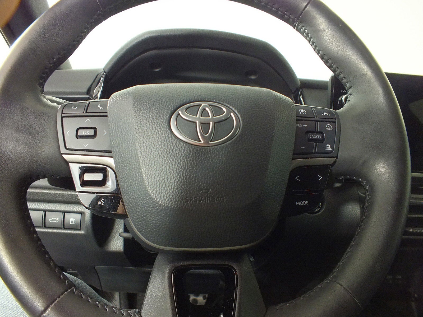 2025 Toyota Camry XSE *1-OWNER*