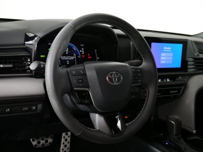 2025 Toyota Camry SE FWD *CLEAN CARFAX!*