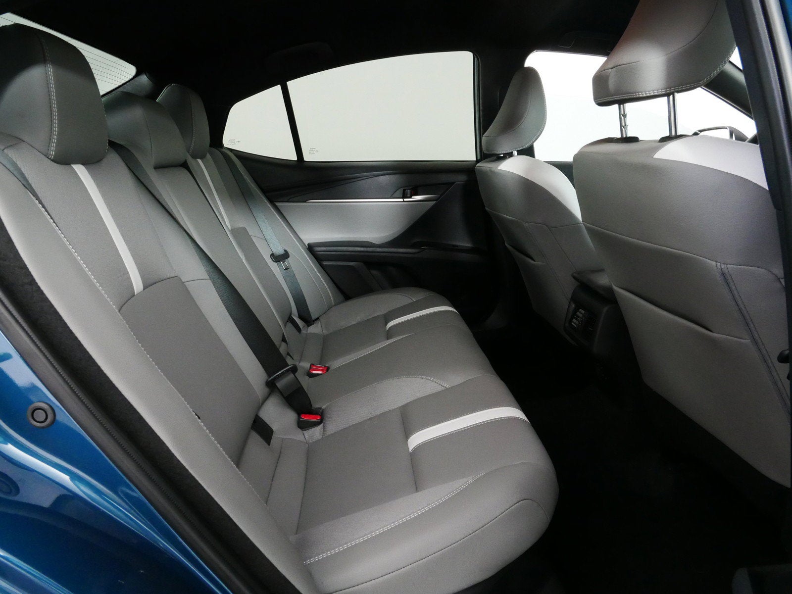 2025 Toyota Camry SE FWD *CLEAN CARFAX!*