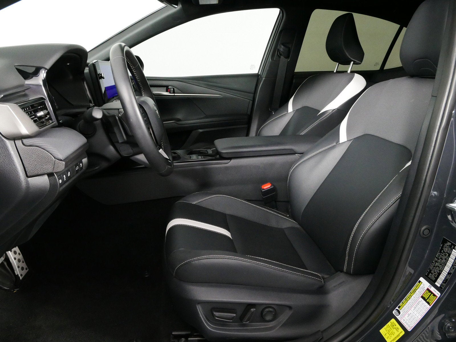2026 Toyota Camry SE Hybrid *1-OWNER*