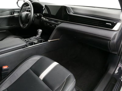 2026 Toyota Camry SE Hybrid *1-OWNER*