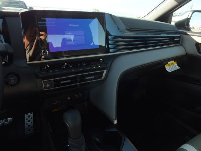 2026 Toyota Camry SE FWD *LIKE NEW!*