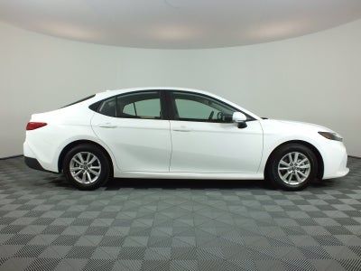 2026 Toyota Camry LE Hybrid *1-OWNER*