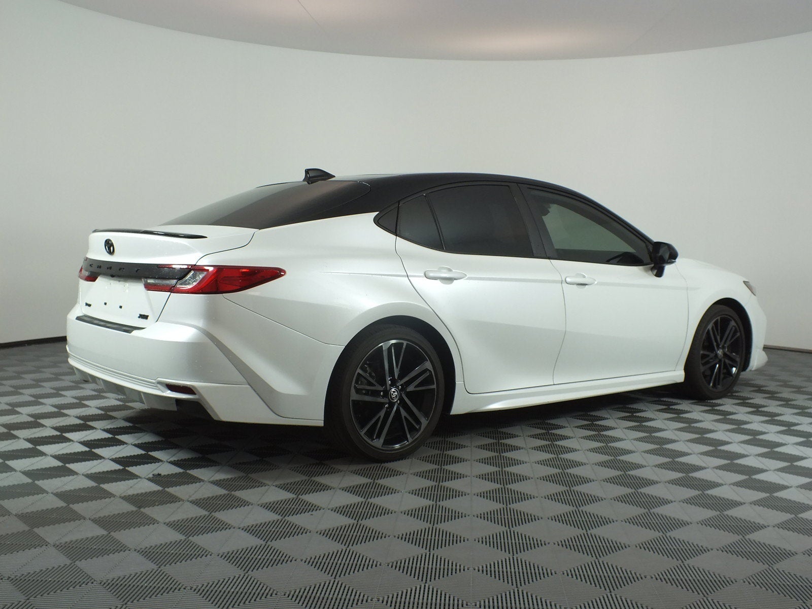 2025 Toyota Camry XSE Hybrid *1-OWNER*