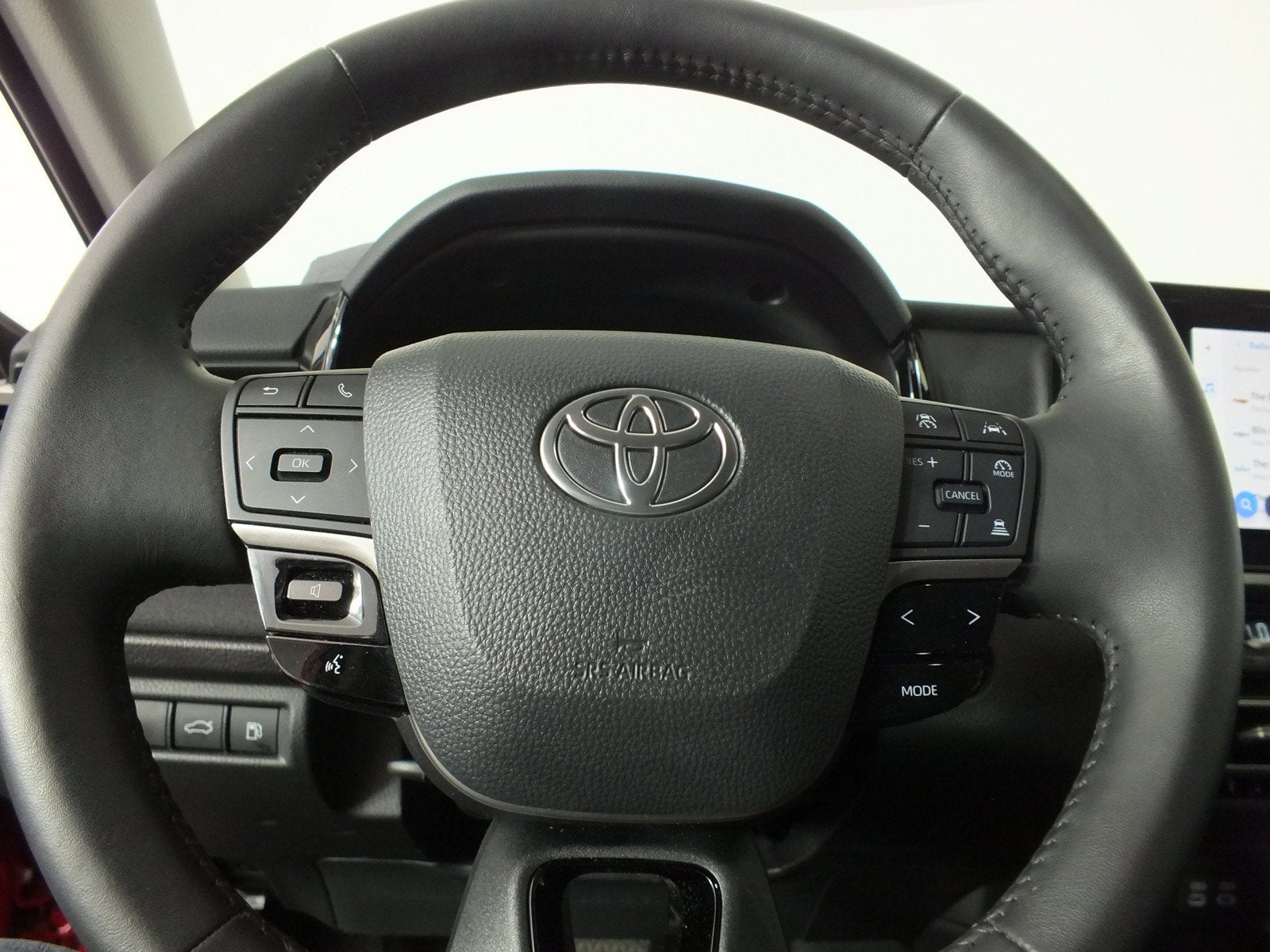2025 Toyota Camry LE *1-OWNER! UNDER 10K MILES!*