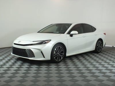 2025 Toyota Camry XLE Hybrid *1-OWNER*
