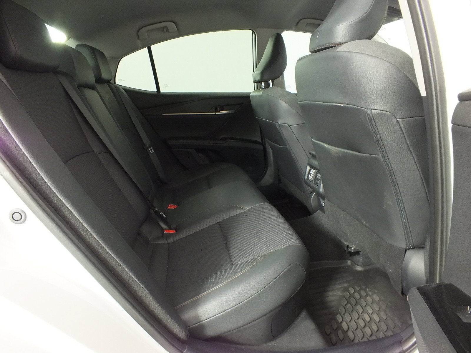 2025 Toyota Camry XLE Hybrid *1-OWNER*