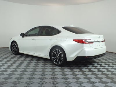 2025 Toyota Camry XLE Hybrid *1-OWNER*