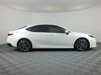 2025 Toyota Camry XLE Hybrid *1-OWNER*