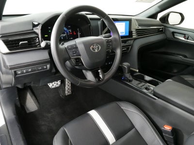 2025 Toyota Camry SE HYBRID *1-OWNER*