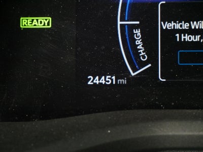 2025 Toyota Camry SE HYBRID *1-OWNER*