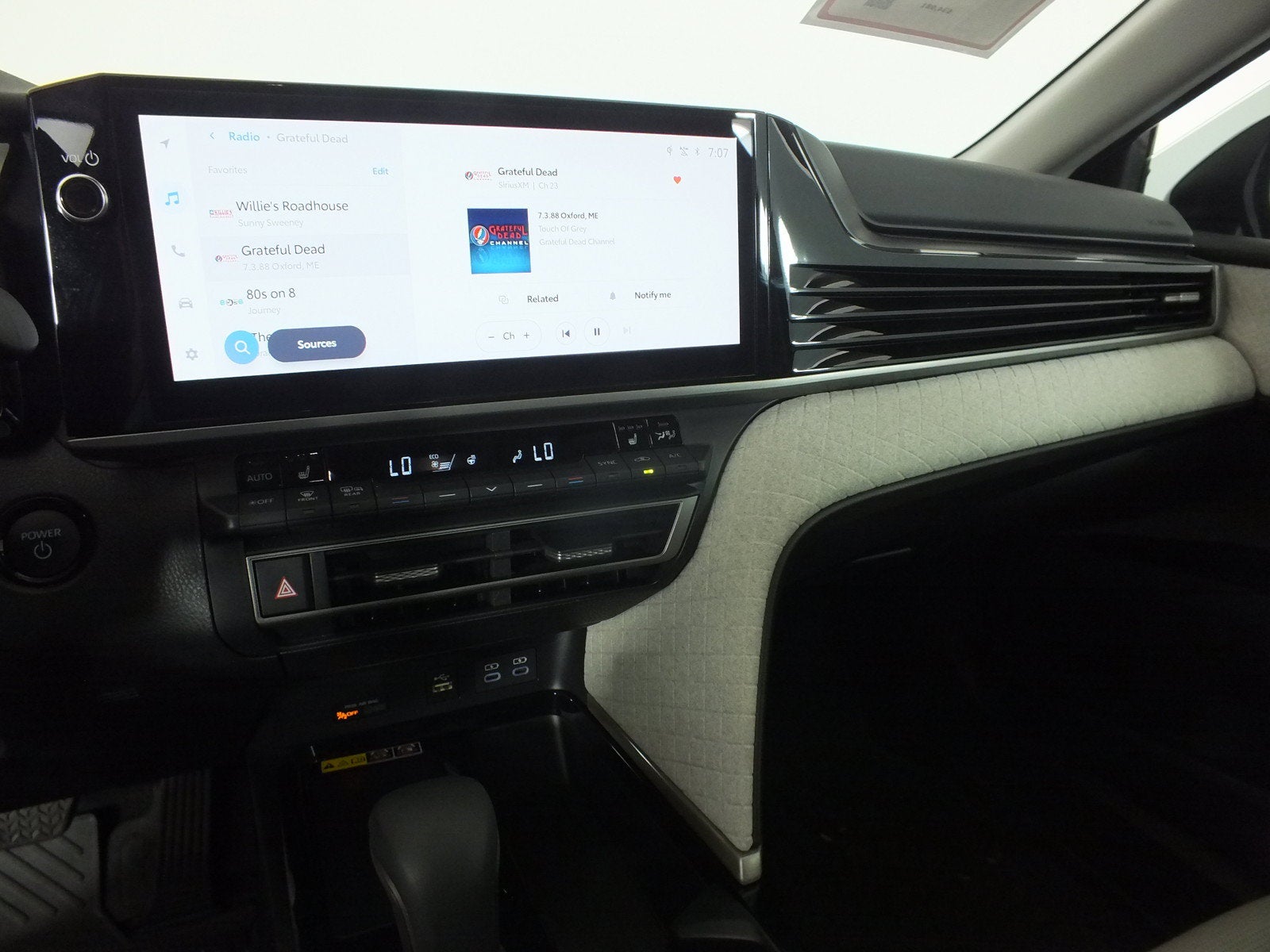 2025 Toyota Camry XLE *1-OWNER! UNDER 10K MILES!*