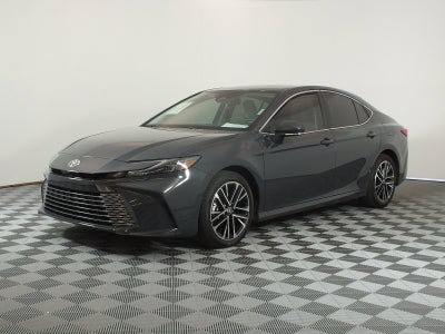 2025 Toyota Camry XLE *1-OWNER! UNDER 10K MILES!*