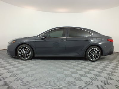 2025 Toyota Camry XLE *1-OWNER! UNDER 10K MILES!*