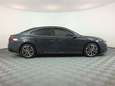 2025 Toyota Camry XLE *1-OWNER! UNDER 10K MILES!*