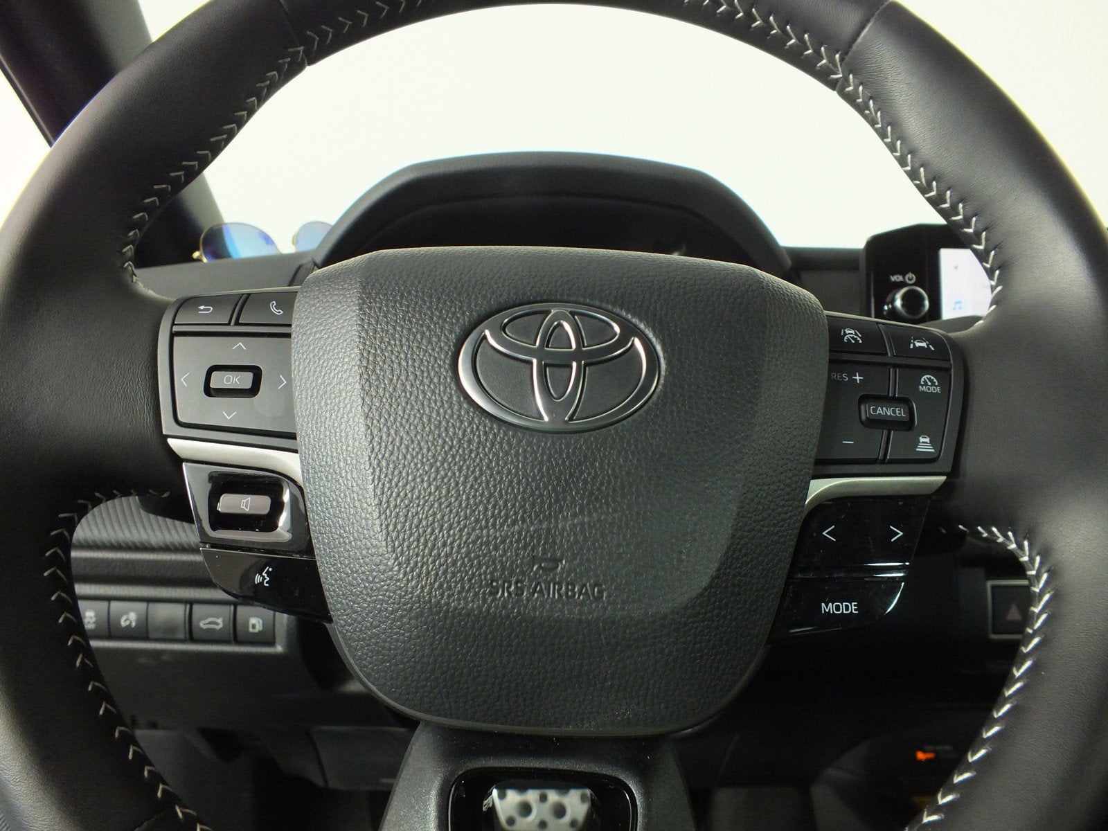 2026 Toyota Camry SE *ONLY 4K MILES!*