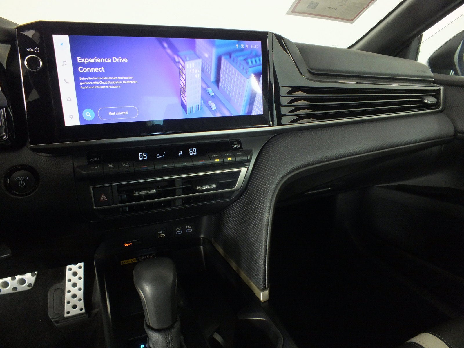 2026 Toyota Camry SE *ONLY 4K MILES!*